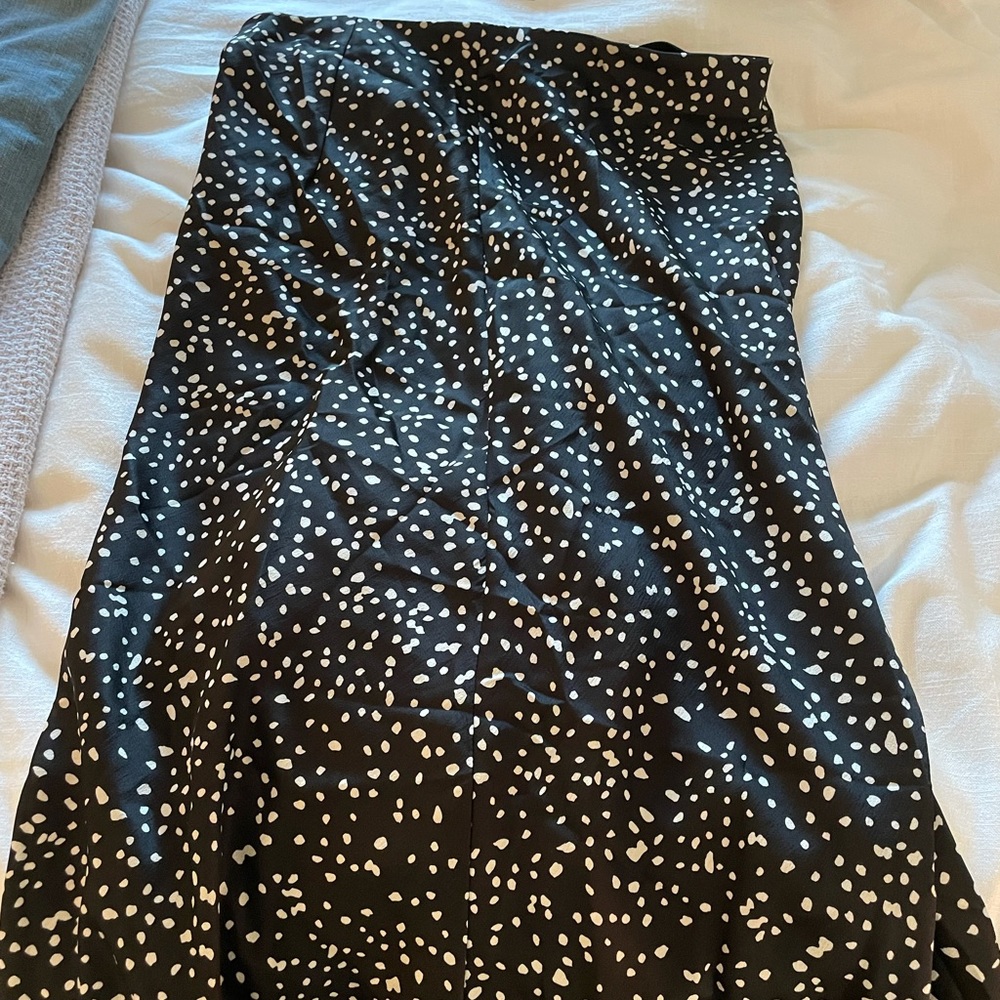 Black and white print midi skirt